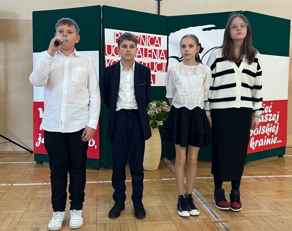 recytatorski występ uczniów