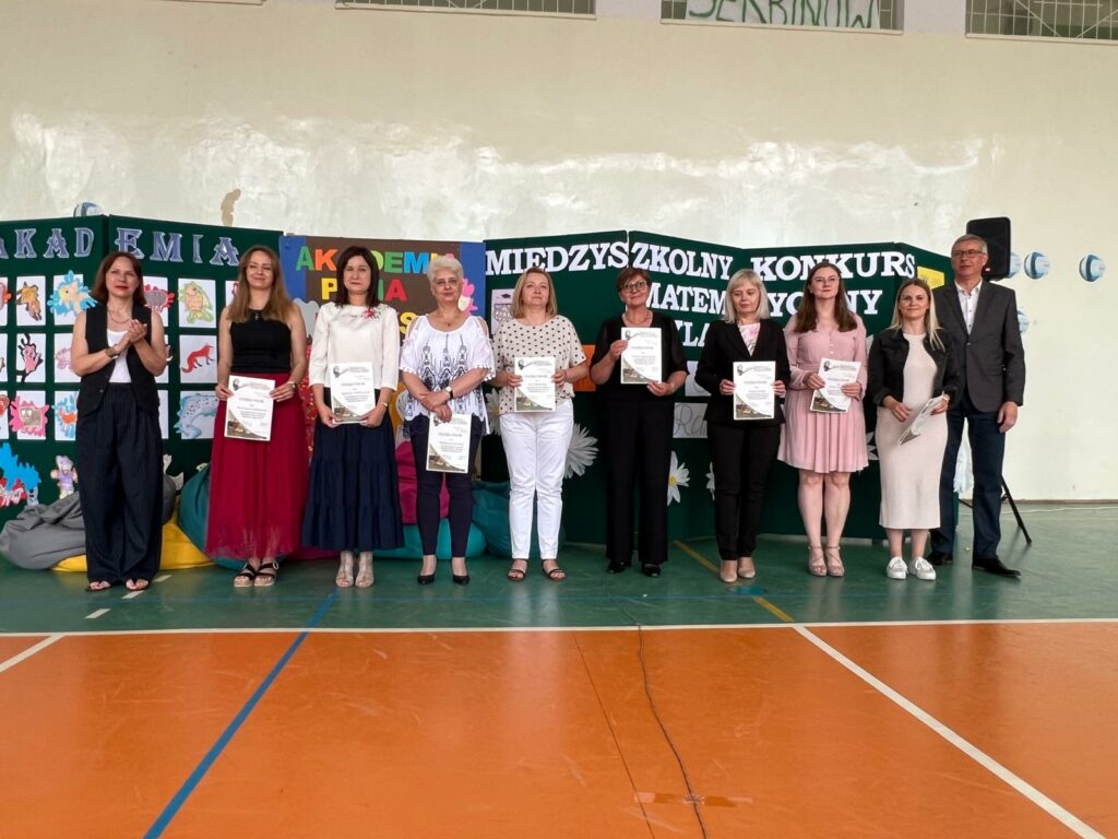 Nauczyciele przygotowujący uczniów do konkursu