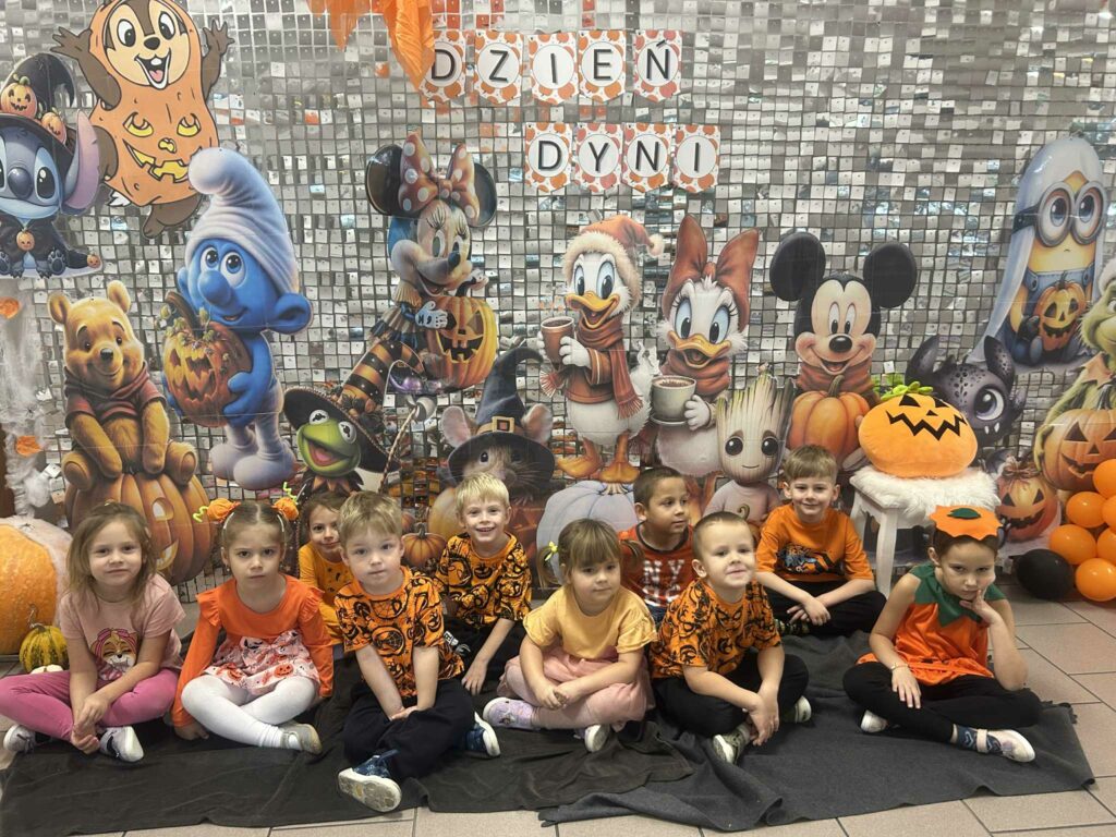 Grupowe zdjęcie Motylków. 