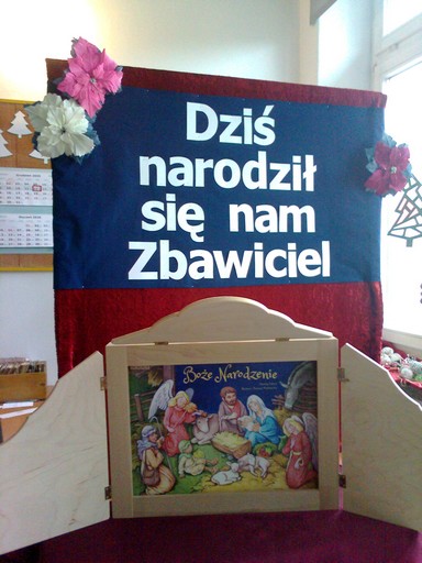 Dekoracja biblioteki przygotowana na spotkanie z uczniami