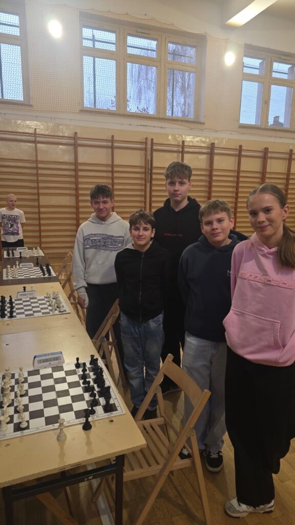 Reprezentacja Szkoły w Finale Miasta w Szachach Drużynowych. 