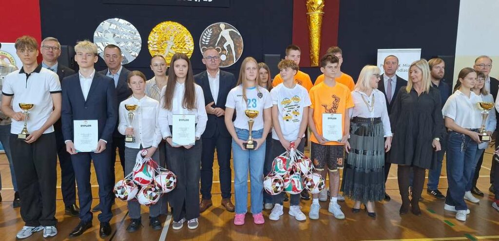 Delegacja naszej szkoły podczas Podsumowania Współzawodnictwa Sportowego Szkół Miasta Biała Podlaska.