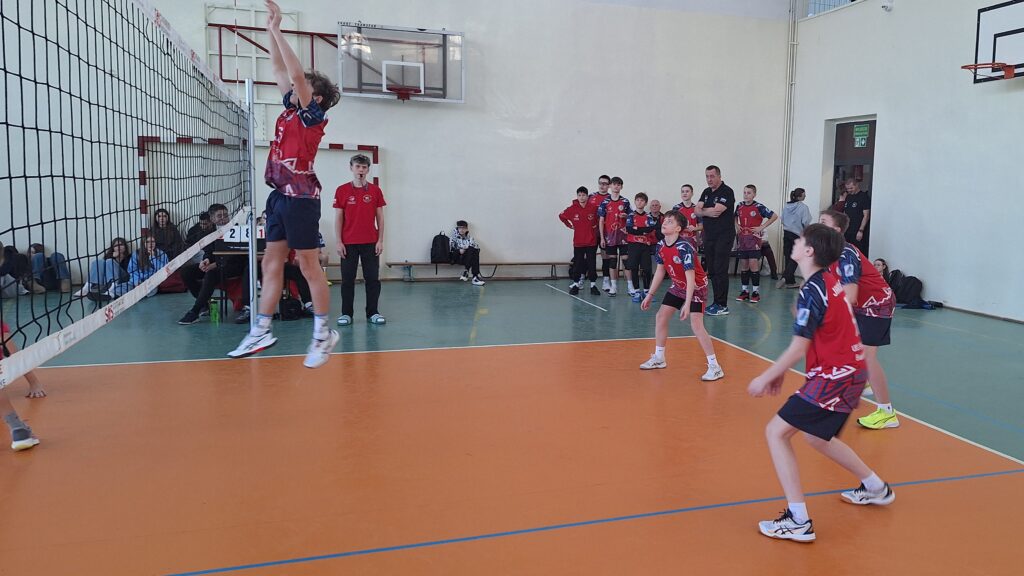 Skuteczny blok w wykonaniu Karola,