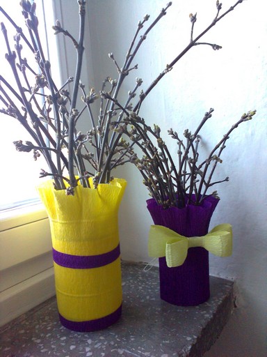 Wiosenna dekoracja biblioteki 2