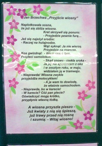 Fragment wystawy wierszy o wiośnie