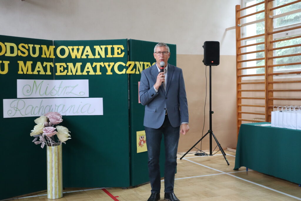 pan dyrektor przemawia